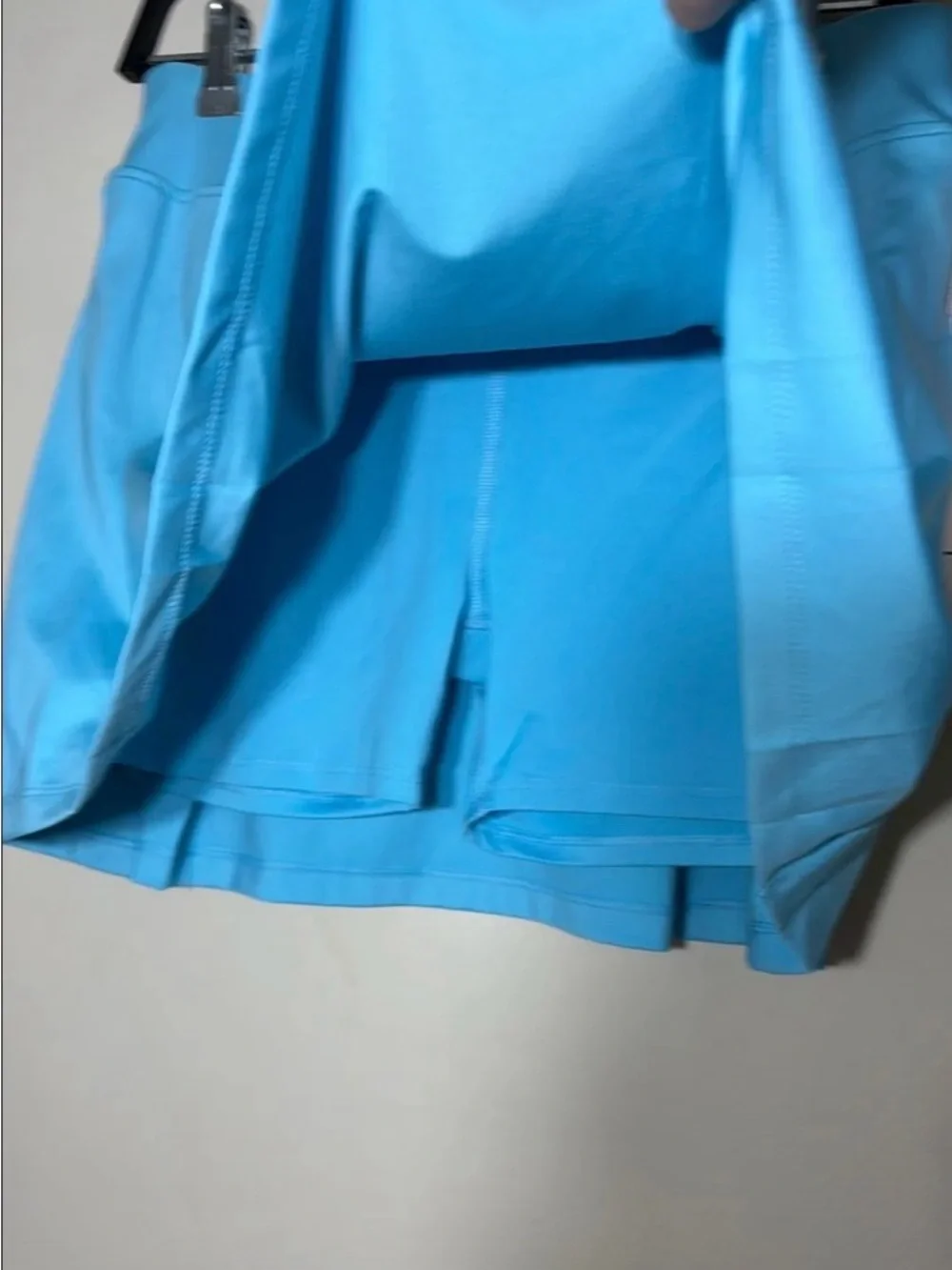 Tommy Bahama Light Aqua Blue Skort - Picture 2 of 3